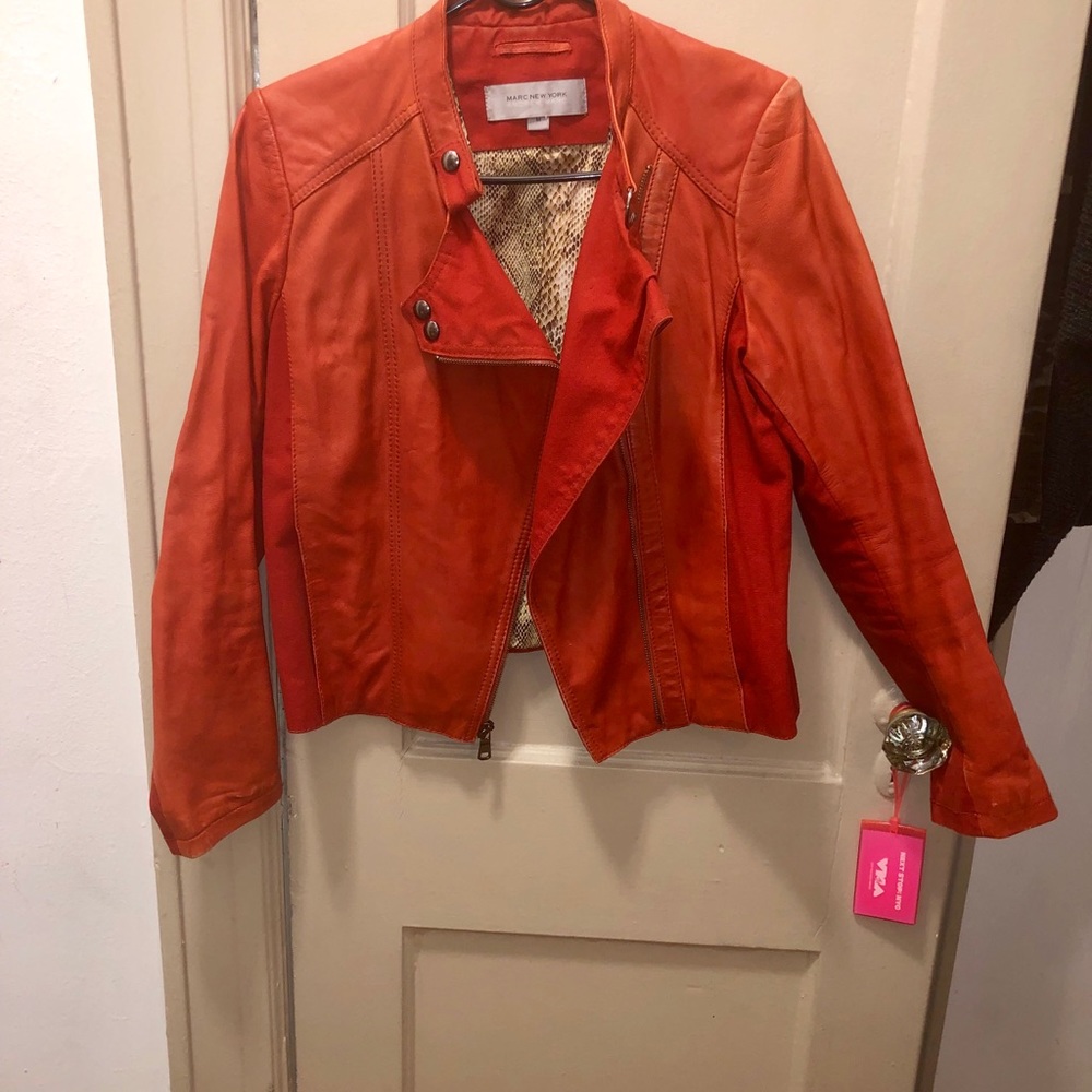 Burnt Orange Marc NY Andrew Marc size M